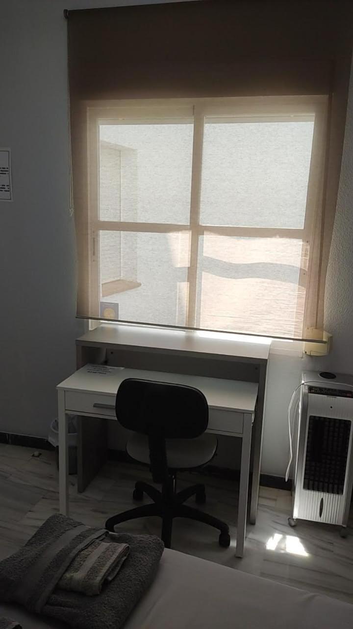 Habitacion Doble Con Bano Privado En Casa Clara กอร์โดบา ภายนอก รูปภาพ